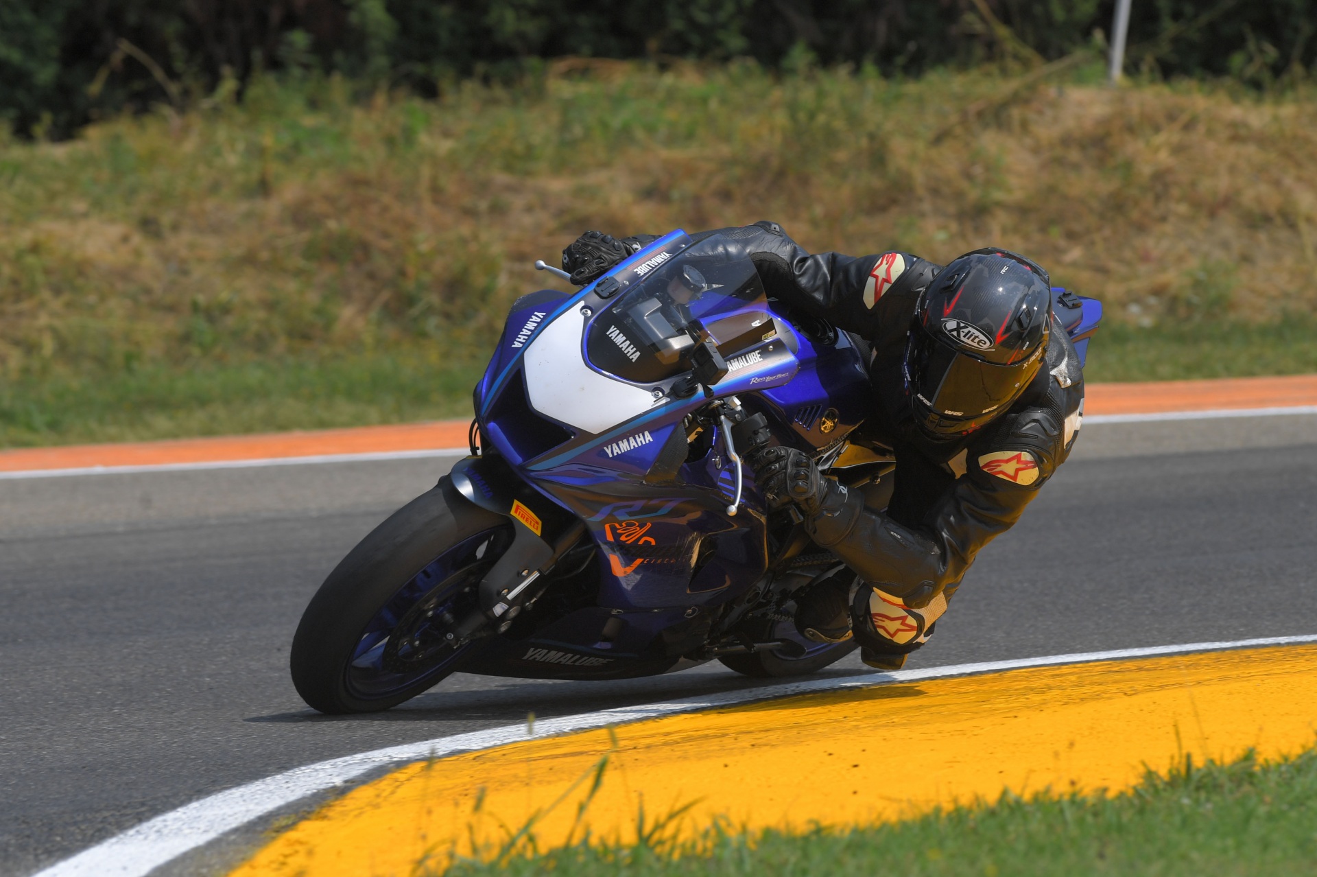 Safe driving and sports motorbike course gift voucher